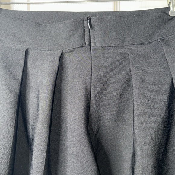 Like New- Flowy Black Mini Skirt - Picture 3 of 3